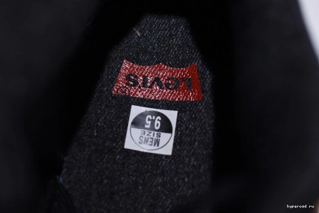 AO2571-001 Levi's x Jordan 'black' 4 Air 0527